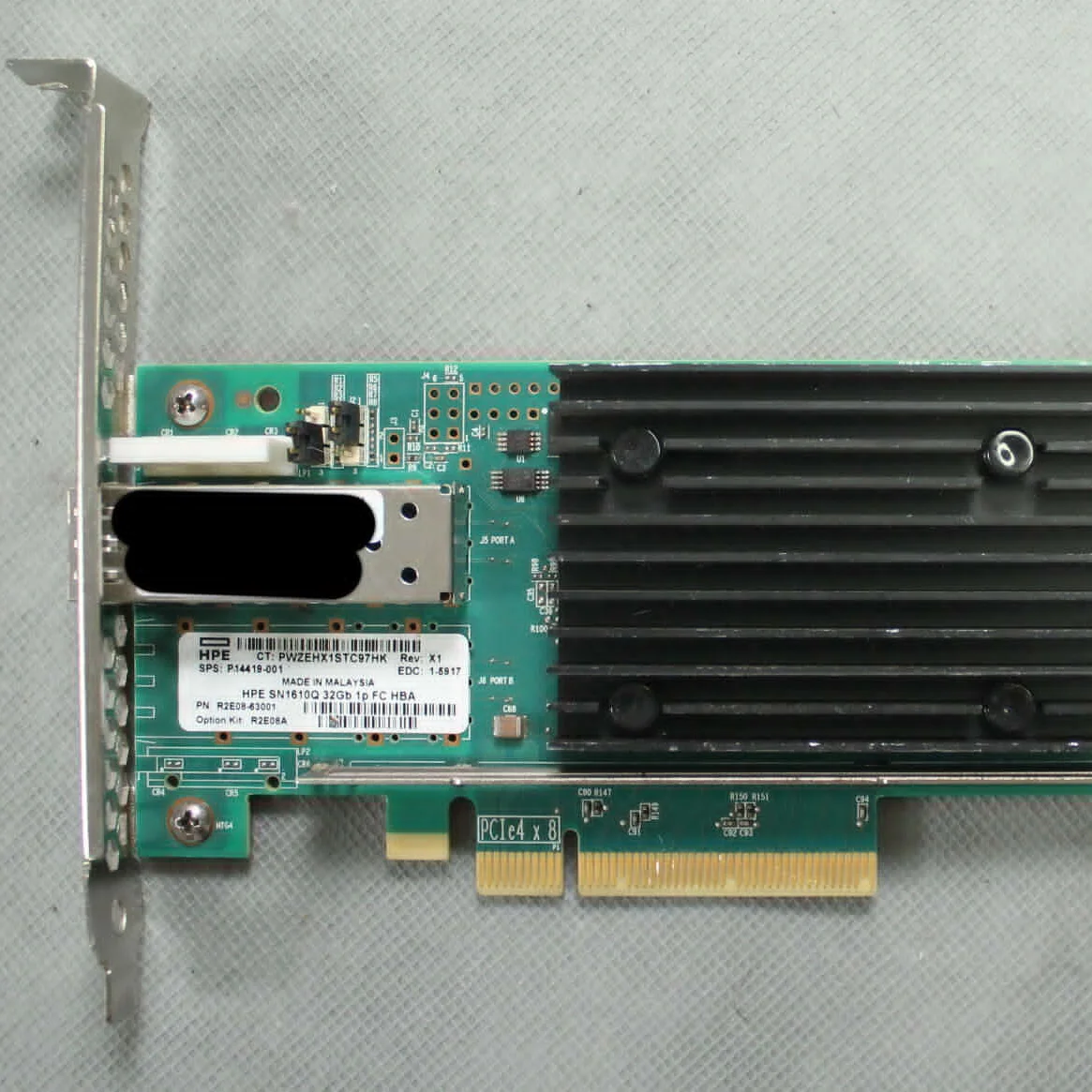 

HPE SN1610Q 32Gb 1-port Fibre Channel Host Bus Adapter (R2E08A)