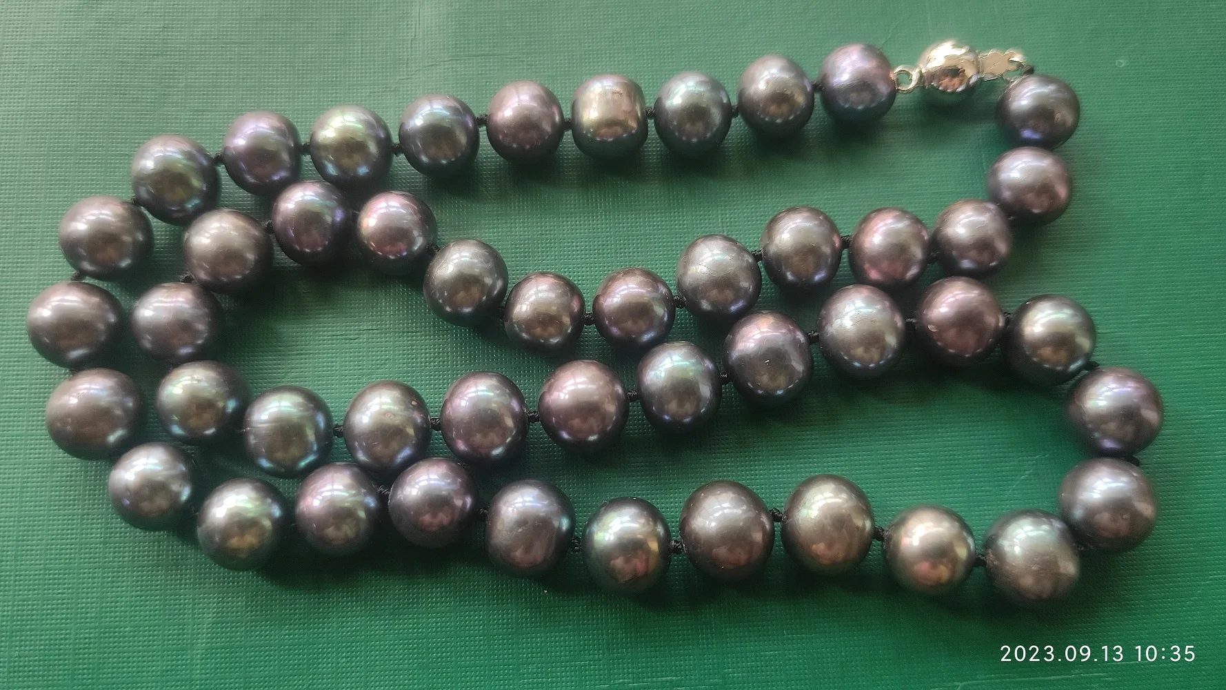 huge10-11MM GENUINE NATURAL black round tahitian PEARL NECKLACE  18 inch