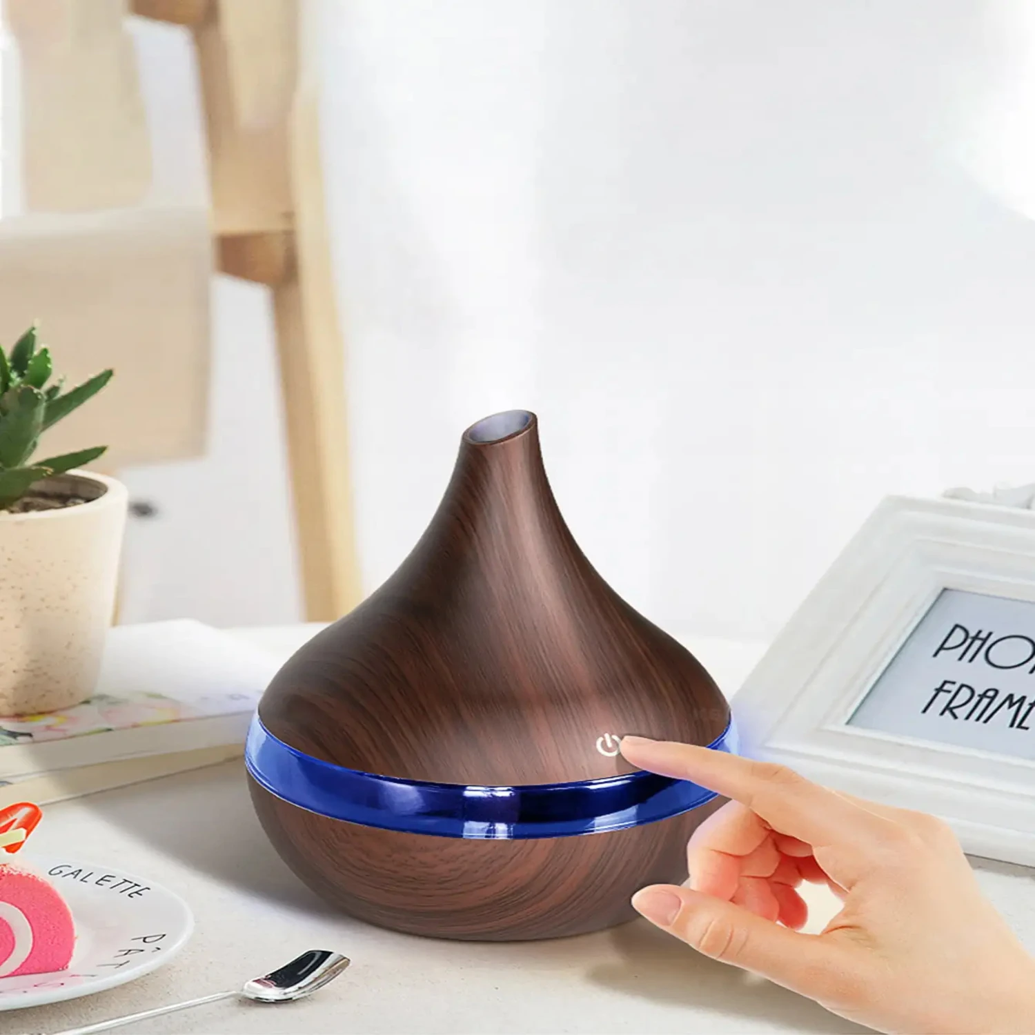 Enhance Your Living Space with this Stylish Wooden Ultrasonic Essential Oil Aromatherapy Cool Mist Maker - Improve Indoor Air Qu