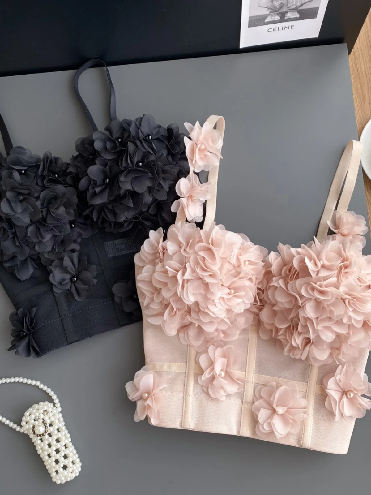 

Trendy Ins Sweet 3D Flower Strap Vest Women Pure Desire Sle High-End Feeling Tube Top ort irt Commute Suitable for 8-2...