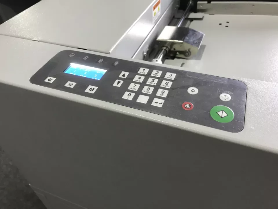 A3+ Size Automatic Business Card Cutter Paper Cutting Machine With Adjustable Size