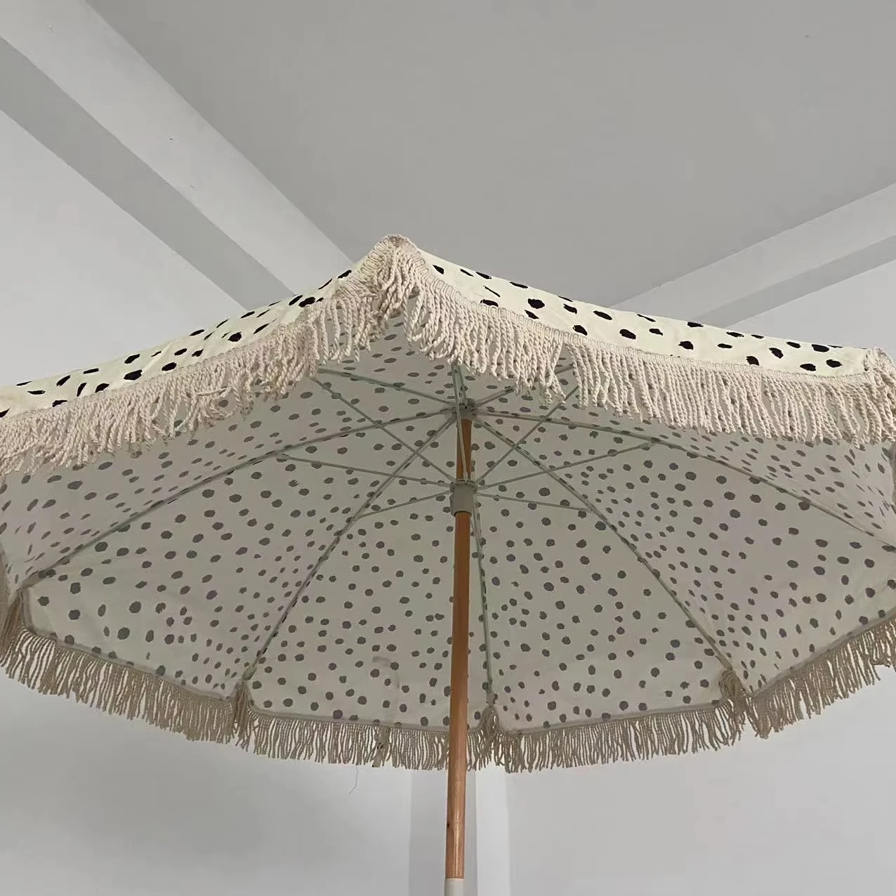 Large Outdoor Parasol Promotional Custom logo Macrame Tassel Fringe Beach Umbrella