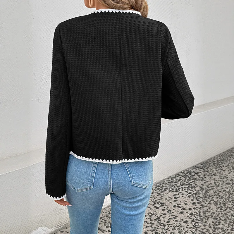 2025 Autumn and Winter New Women's Fashion Casual Small Fragrance Loose V-neck Contrast Trim Joker Buttonless Coat Ladies.