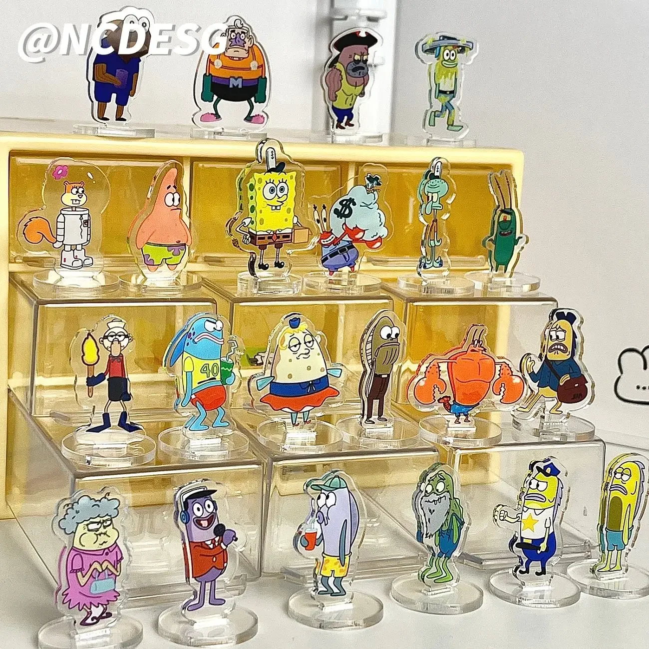 Spongebobs Patrick Star Anime Furniture Display Toys Action Figure Acrylic Stand Model Plate Desk Bedroom Decoration Gift