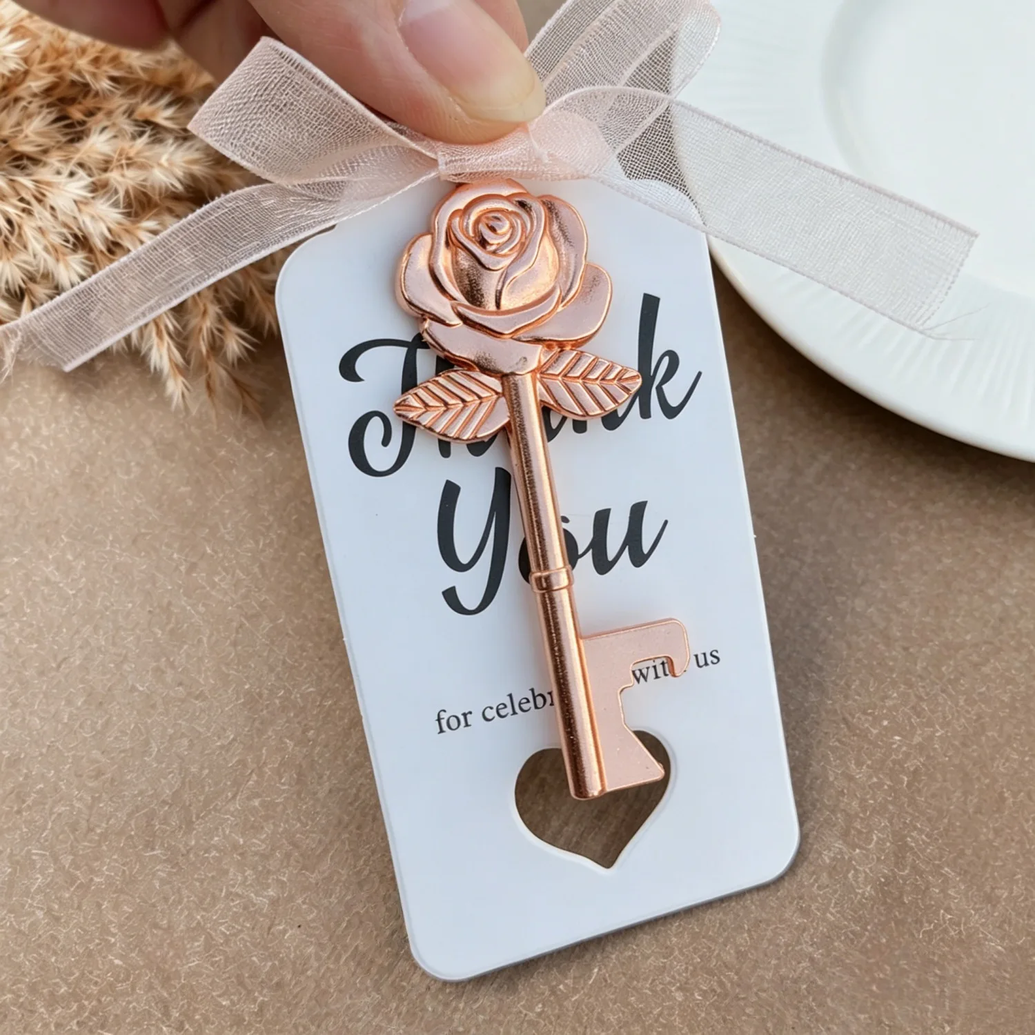 Roségold Schlüssel-Flaschenöffner für Gäste Hochzeitsgeschenke für Gäste Party-Dekoration Gastgeschenke Babyparty Taufe Dankeschön 20/30 Stück – Detail 5