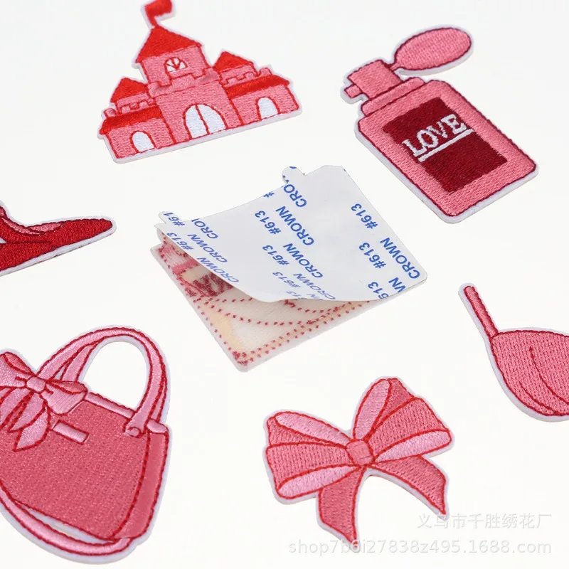 50pcs/Lot Cute Embroidery Patch Pink Bag Love Calendar Perfume Cupid Bear Clothing Decoration Accessory Craft Diy Applique