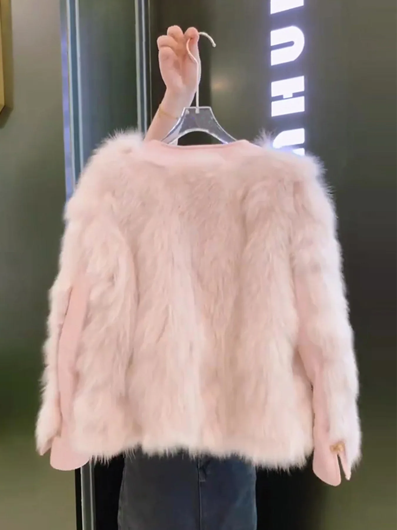 سترة نسائية من الفرو الصناعي معاطف نسائية متوسطة الطول خارج الصخور غير رسمية بدون ياقة على طراز السائق يلتف فوق الركبة عصرية دافئة