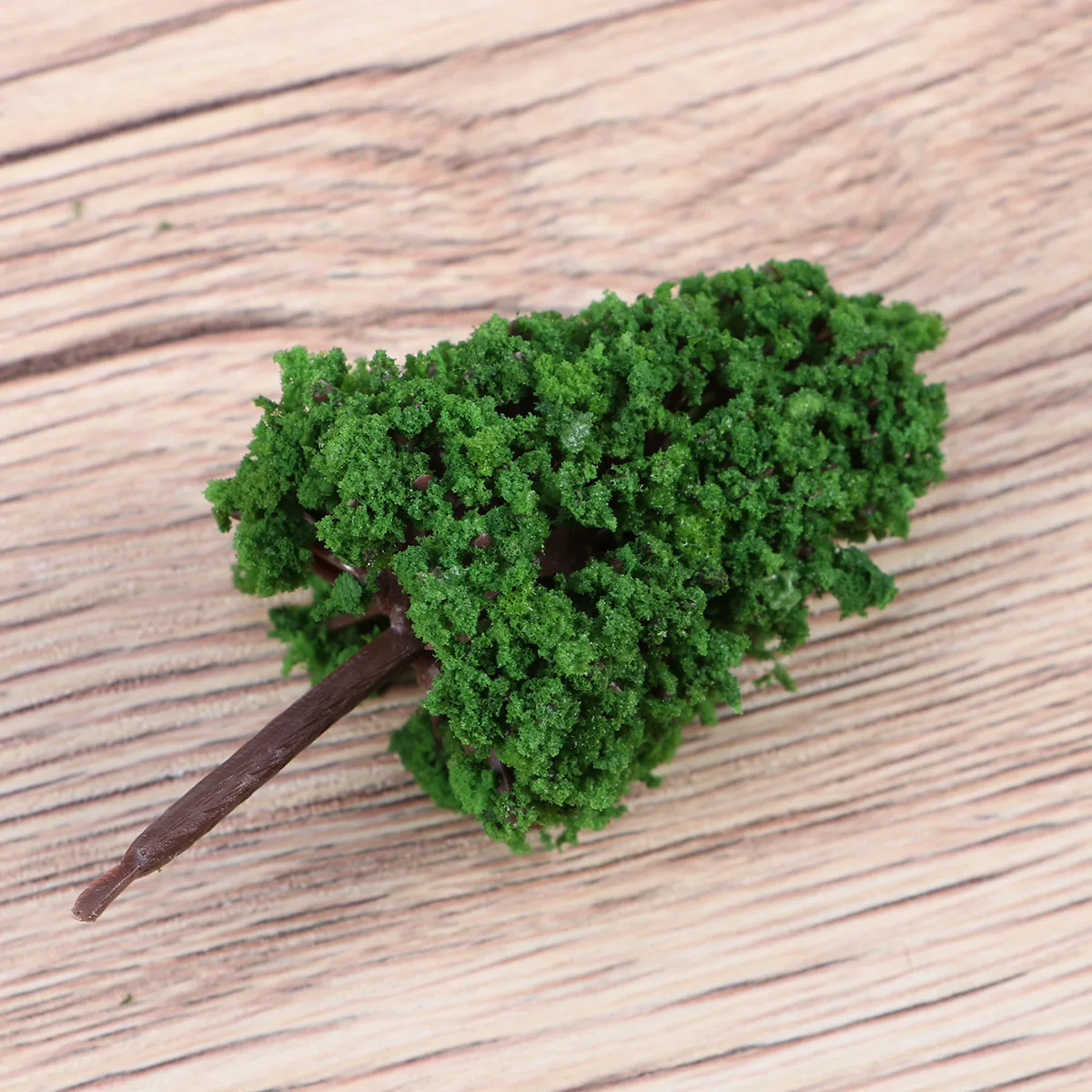 27-delige mini-bomen set kunststof groene bladeren bruine trunks verschillende maten perfect voor architectonisch landschap landschap decoratie bureau