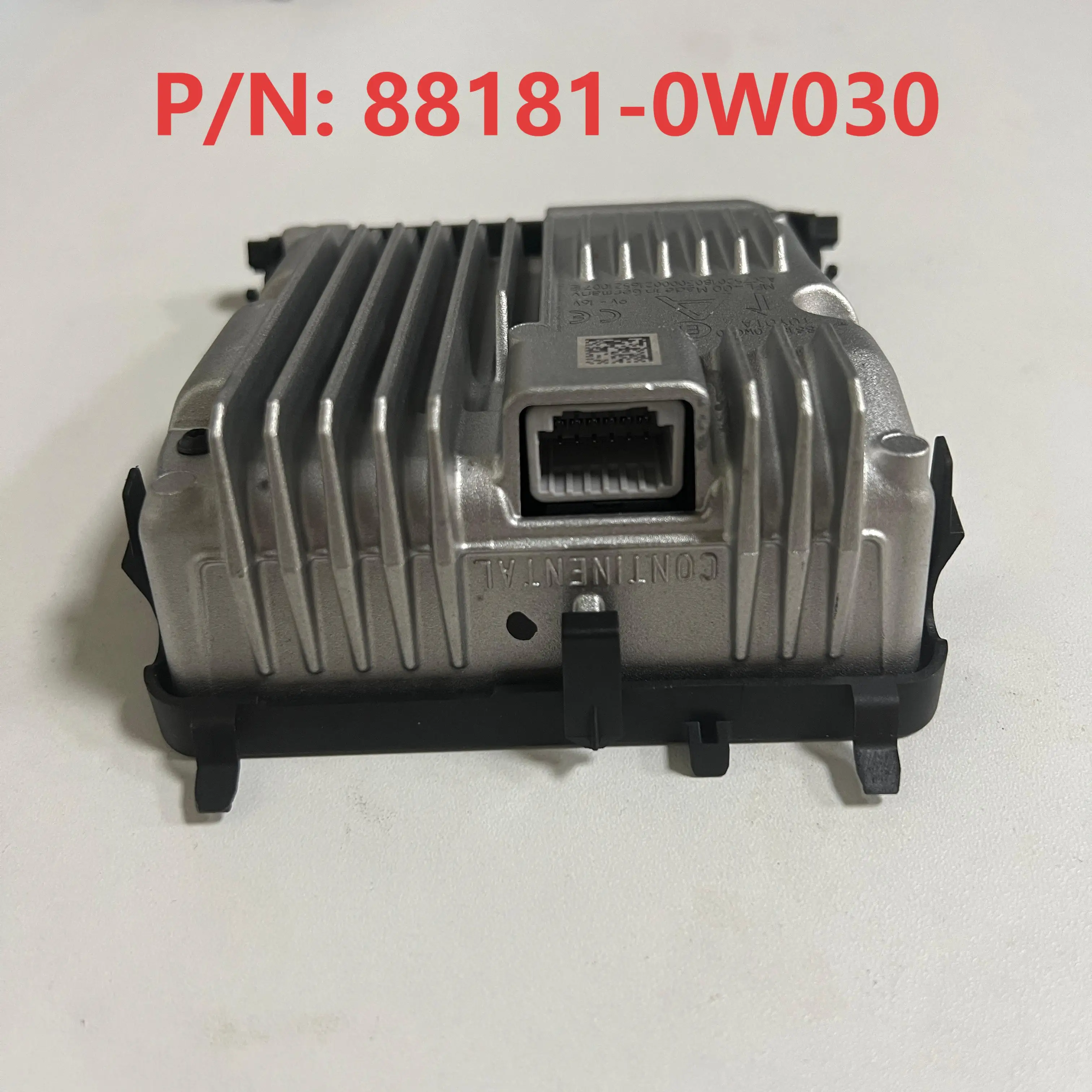 88181-0W030 10R-047416 OEM كاميرا ما قبل الاصطدام الاستشعار حارة حفظ المغادرة تحذير ل 2015-2018 تويوتا بريوس C الملحقات