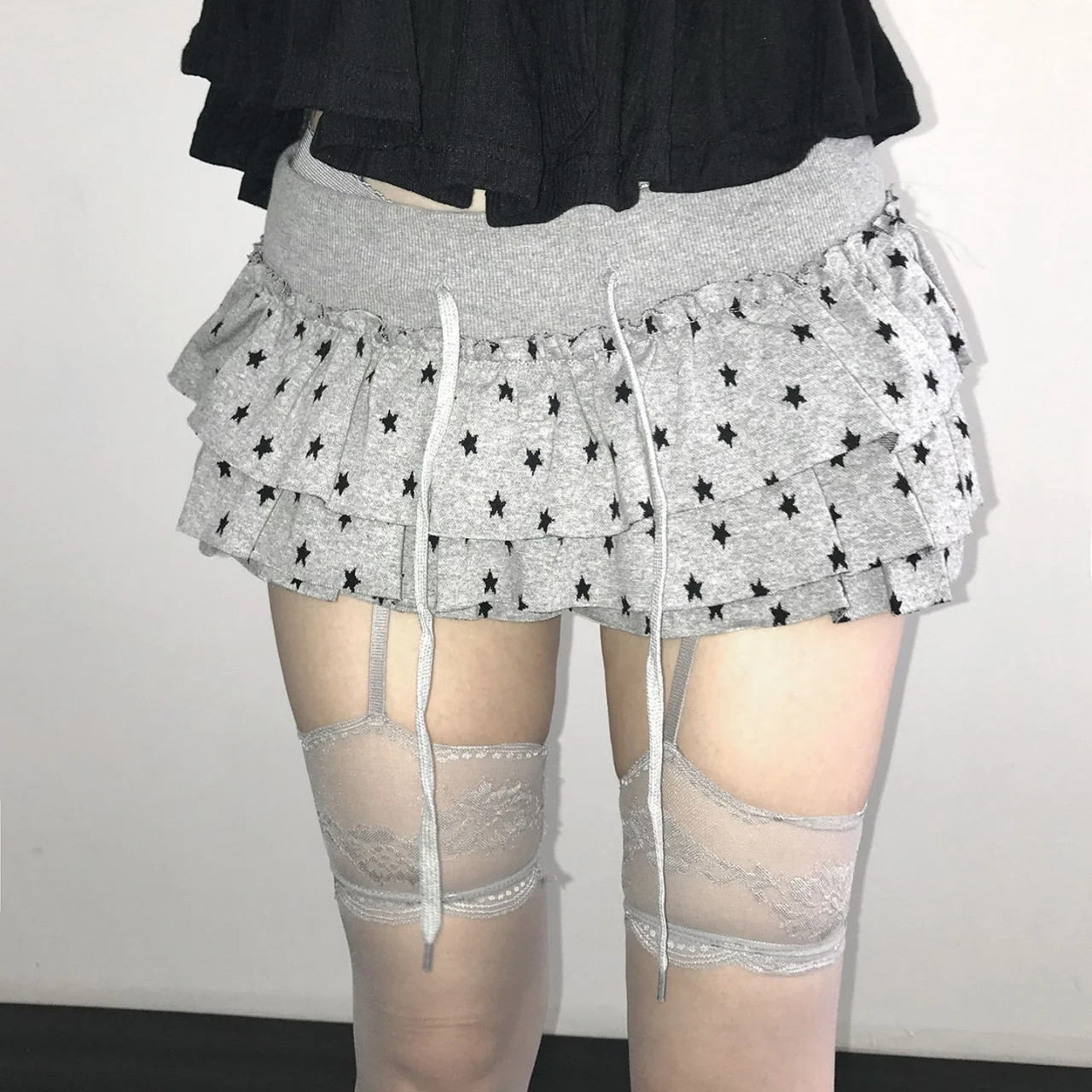 

Женская мини-юбка с рюшами и принтом звезд Y2K, многослойные шорты с высокой талией и воланами на шнурке, острая милая уличная одежда, весна-лето