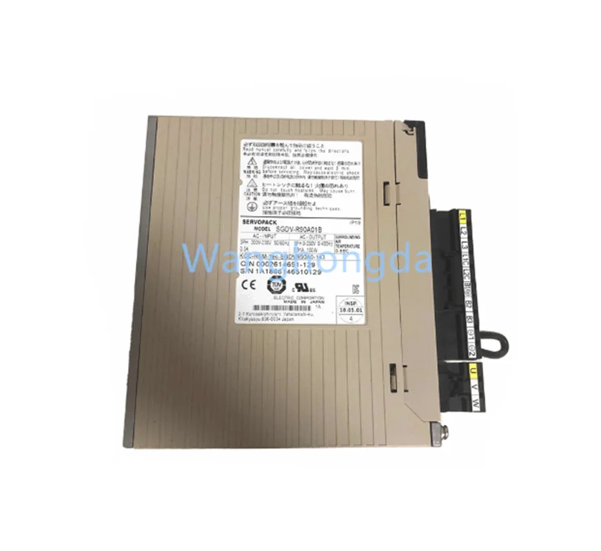 Brand new SGDV-R90A01B SGDV-R90A01B002000  100W SGDV-1R6A01B  MR-J3-20A driver, in stock