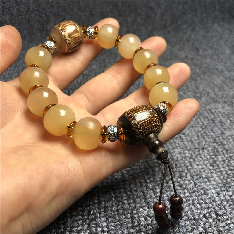 Factory Wholesale Tibetan Horn Horn Bracelet Apple Orchard Bracelet Tibetan Ethnic Style Men and Women Rosary