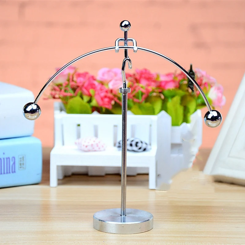 Steel Physics Toy Kinetic Art Balance Toy Balancing Decompressive Science Psychology Office Toy for Desk Decor Gold