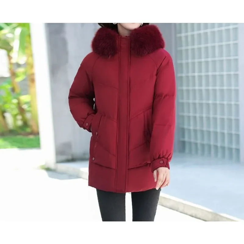 New Winter Women\'s Thickened and Warm White Duck Down Down Jackets, with Fur Collars and Hoods, Mid-long Coat Styles.