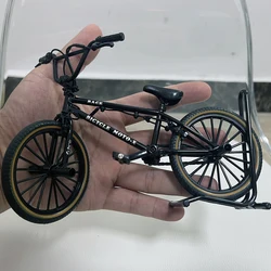 Mini modelo de bicicleta de aleación fundido a presión para niños, decoración de Metal, dedo de montaña, bicicleta negra, juguetes de colección de simulación, regalos para niños, 1:8