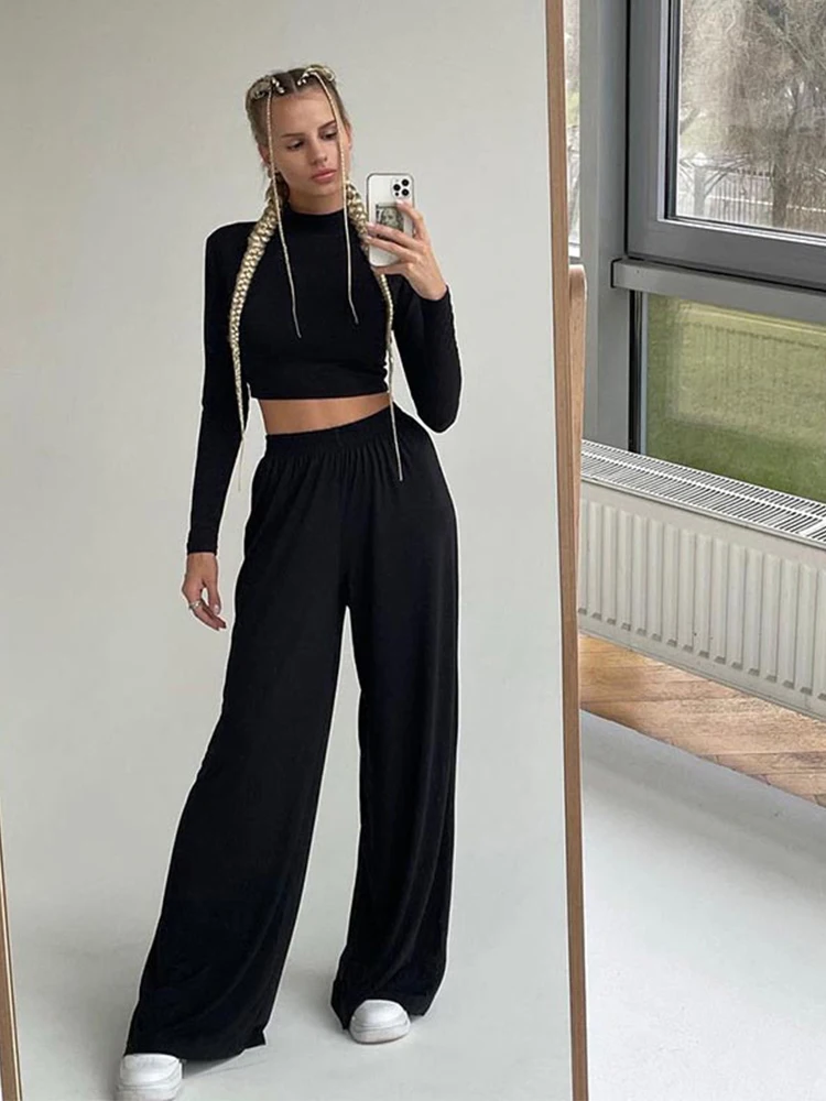 2022 Herfst Winter Vrouwen Solid Casual Fitness Trainingspak Set Outfits Lange Mouwen Crop Tops Broek Flare Broek 2 Tweedelige set