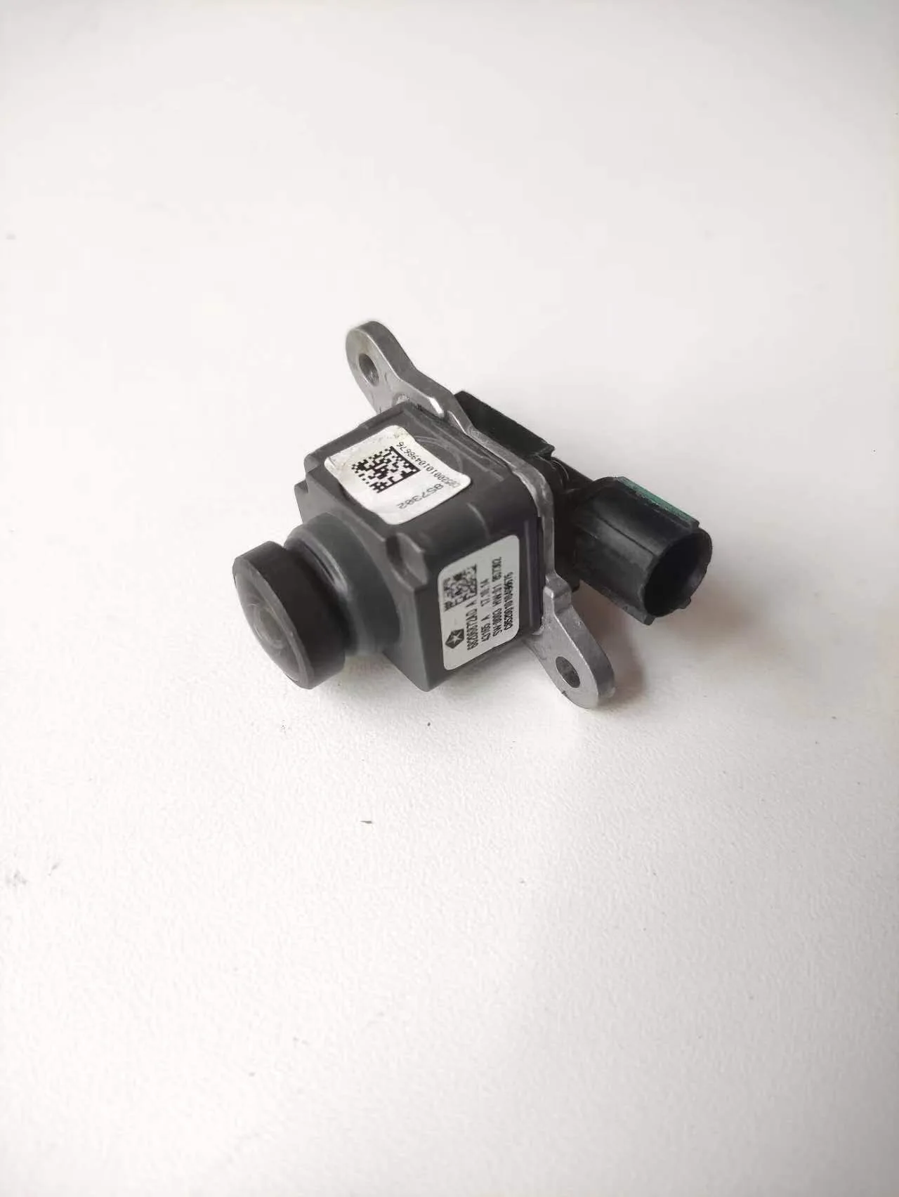 

68206872AD for Dodge Durango 2014-2019 Camera
