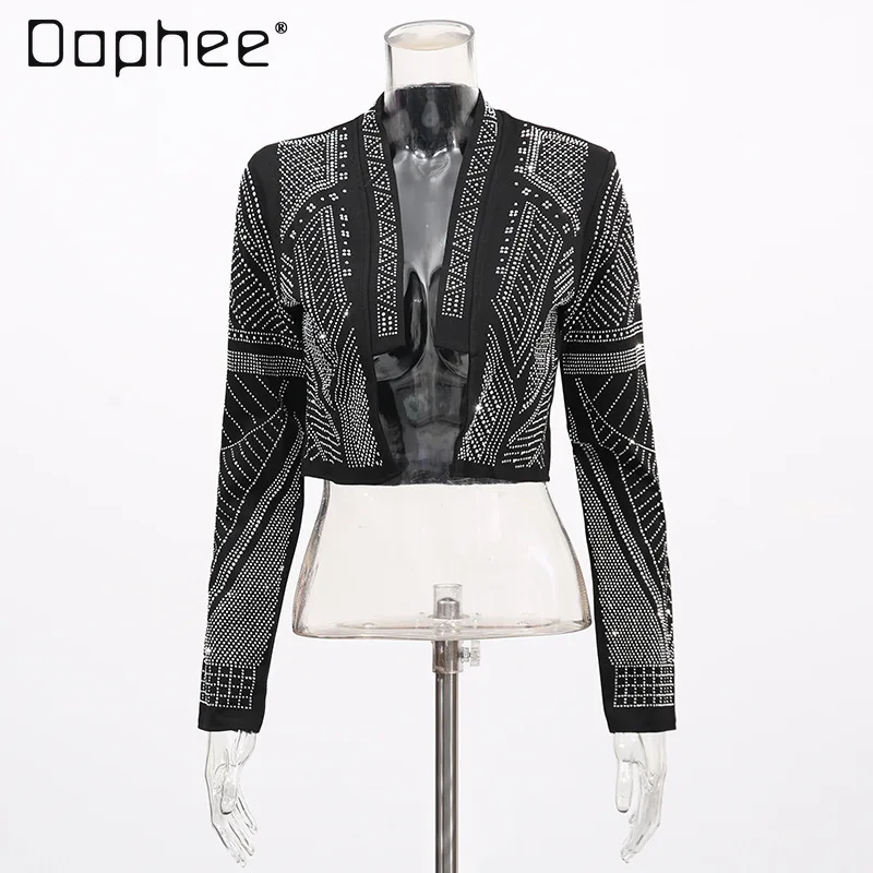 

Fashion Casual High-End Long Sleeve Blazer Autumn New Street Personality Long Sleeve Round Neck Rhinestone Short Jacket Women