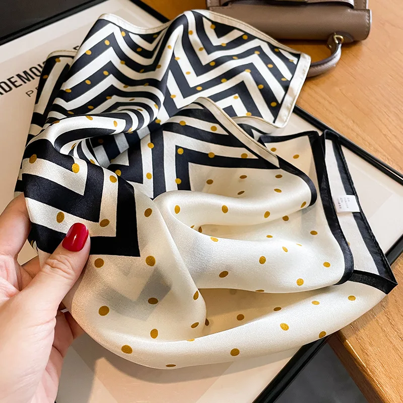 100% Natural Silk Square Scarf Women 2024 dot Print Small Bandana Hair Headscarf Ladies Neckscarf Real Silk Scarves Shawls Wraps