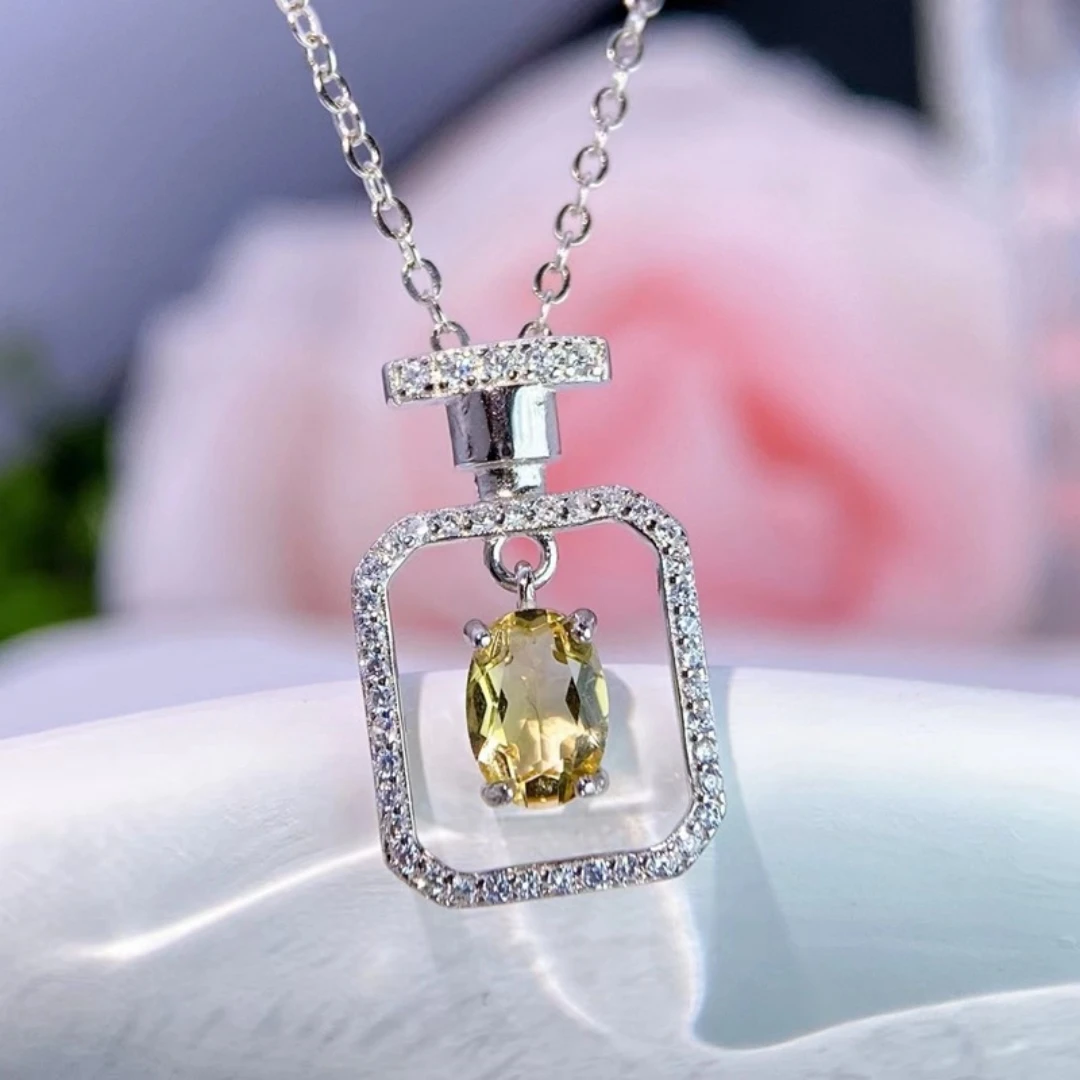 

KJJEAXCMY High purity Natural Yellow Crystal S925 silver exquisitely Pendant Full of luster Simple,Design High-End Bestseller