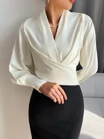 Yeezz Urban Female Elegant V-Neck Long Sleeves Pleated Tops Women 2025 New Fashion Solid Color Zipper Casual Office T-shirts