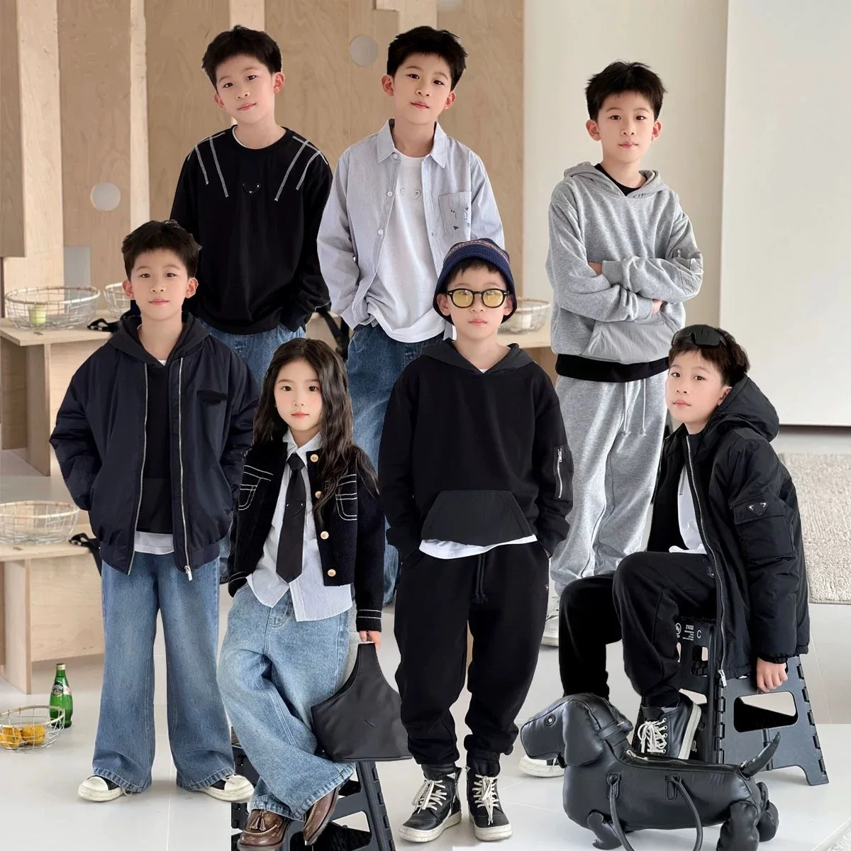 

2025 Autumn/Winter Children's Street Trendy Cool Style Triangle Logo Cotton Clothes, Hoodies, Shirts, Pants Complete Set