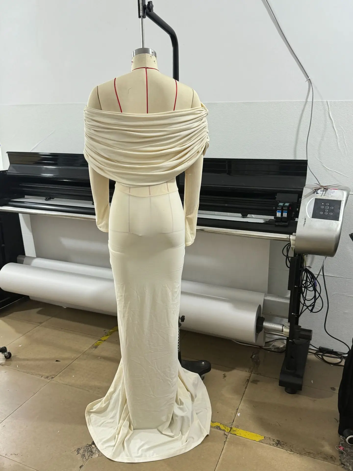 베이지 여성용 프롬 드레스 섹시한 오프숄더 긴 소매 러플 롱 쉬스 파티 가운 가을 정장 웨딩 게스트 생일 드레스