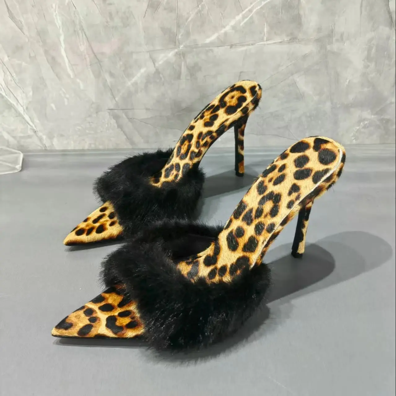 

Leopard Print Brown Fur Leather Women’s Slippers Pointed Peep Toe Slip On Furry Sandals Female Stiletto High Heels Sexy Summer