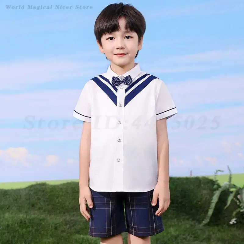 Uniforme scolastica per la scuola materna Abbigliamento per la scuola primaria per bambini Camicia a maniche corte Pantaloncini Abito blu navy Tuta per ragazzi e ragazze