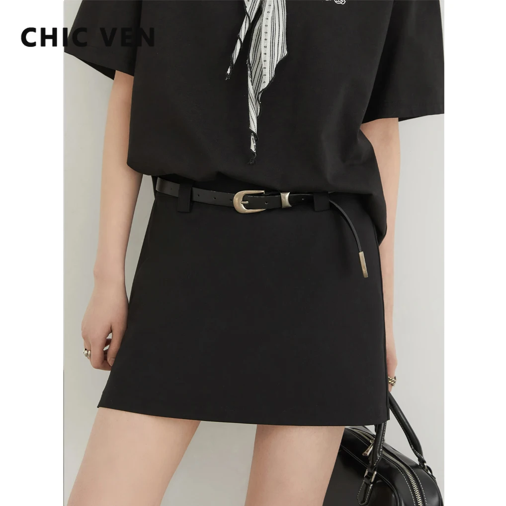 

CHIC VEN New Women Skirt Shorts Solid New High Waisted Split A-line Female Shorts Mini Skirt Side Fork Design Summer 2025