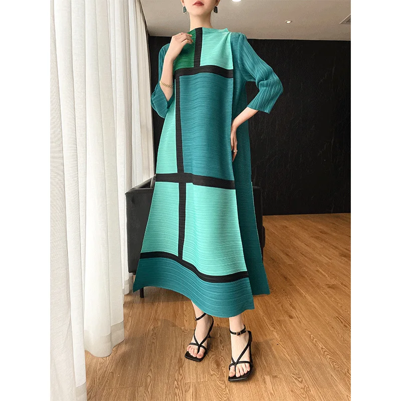 

Miyake Pleated Geometric Print Dress for Women's 2024 Autumn New Original Designer Long Sleeve Pleated Loose Plus Size Dress