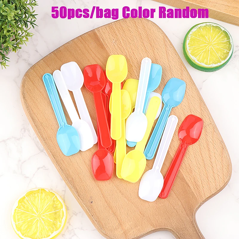 50Pcs Dessert Scoop Plastic Ice Cream Scoop Family Spoons Soup Plastic Spoons Cute Tasting Scoop Great For Party Cutlery