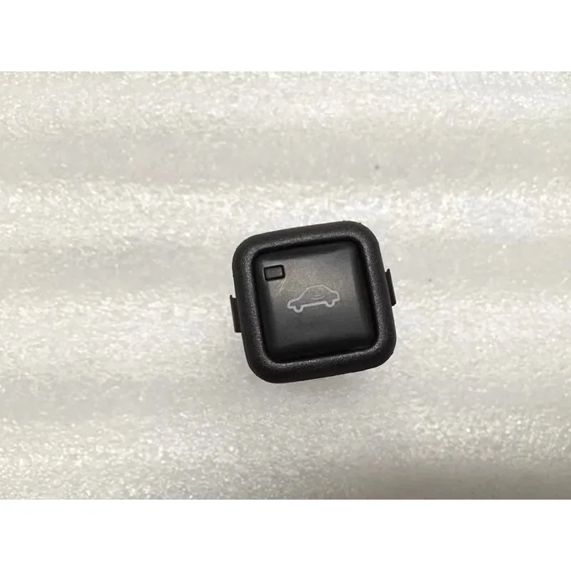 Anti-theft Button B-pillar Switch for ‌Volkswagen Old Hardtop Beetle