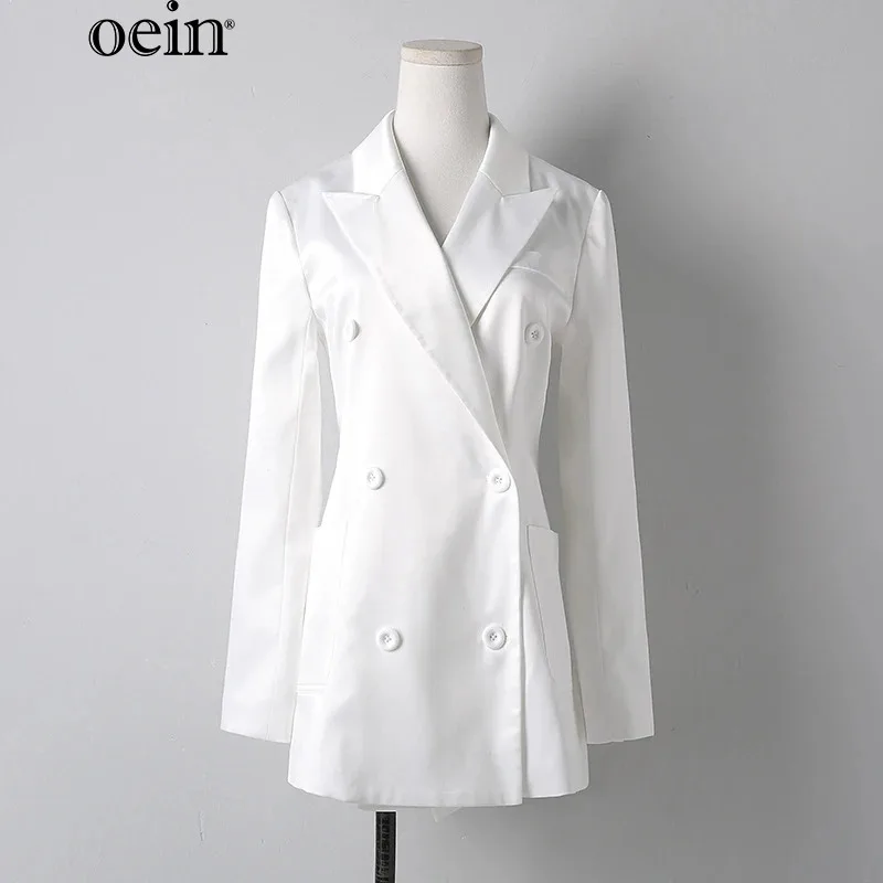 

[oein] 2024 Autumn Celebrity Clothing White Temperament, Trendy Brand, Popular Casual Suit, Niche Design, Satin Suit