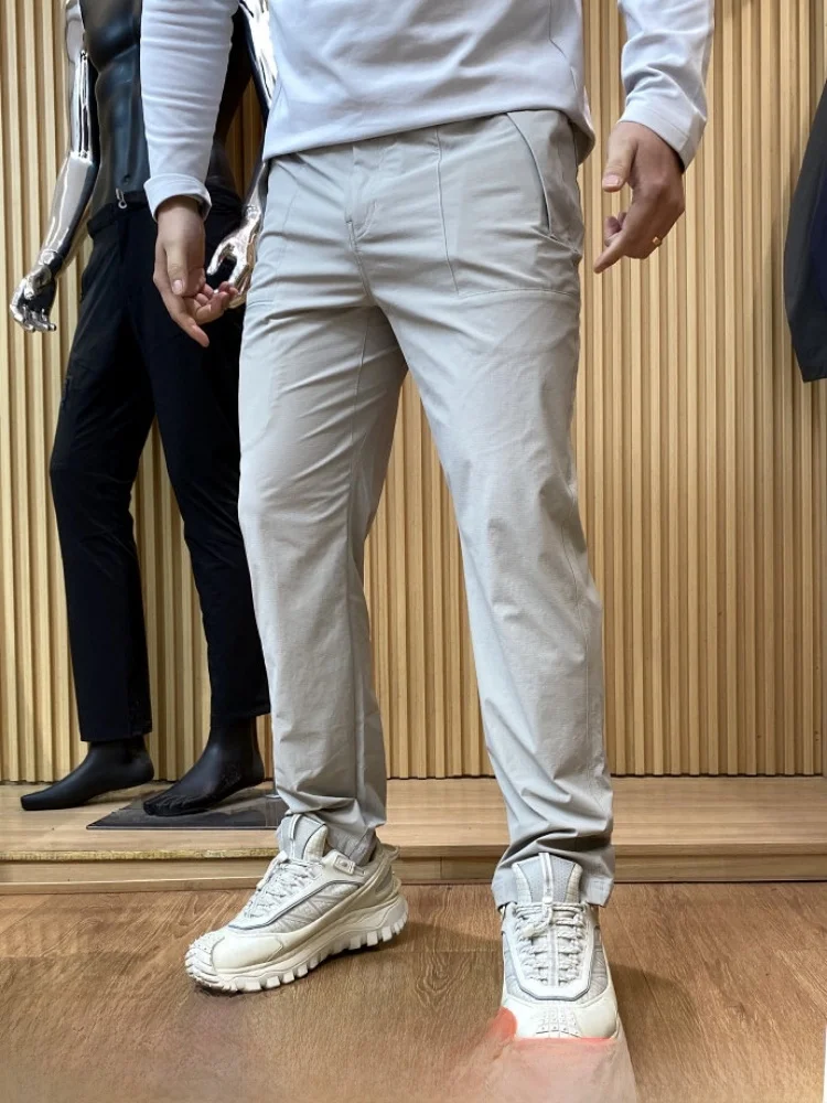 Functionality Meets Style: 3D Tailored Men's Outdoor Lightweight Breathable Spring Summer Casual Sports Pants