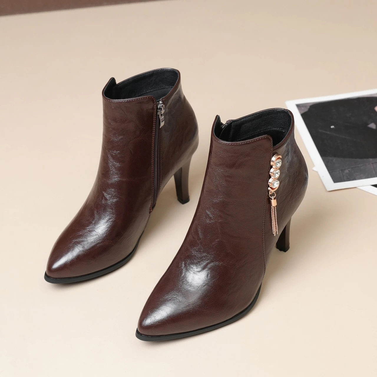 Women's High-heeled Boots, Thin Heels, 2026 Autumn and Winter Pointed-toe Rhinestone Plush Soft Leather Boots