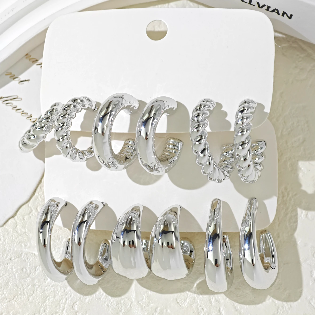 Womens Retro Personalized Creative CCB Earrings Large Set Minimalist Versatile Geometric C Shaped Earrings Studs