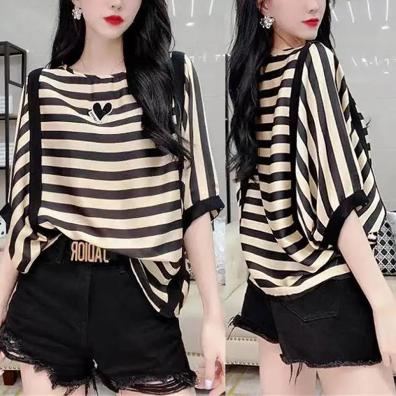 Stylish Patch Designs Pullovers Korean Striped Loose Female Clothing Vintage Half Sleeve Casual Summer Basic Round Neck T-shirt