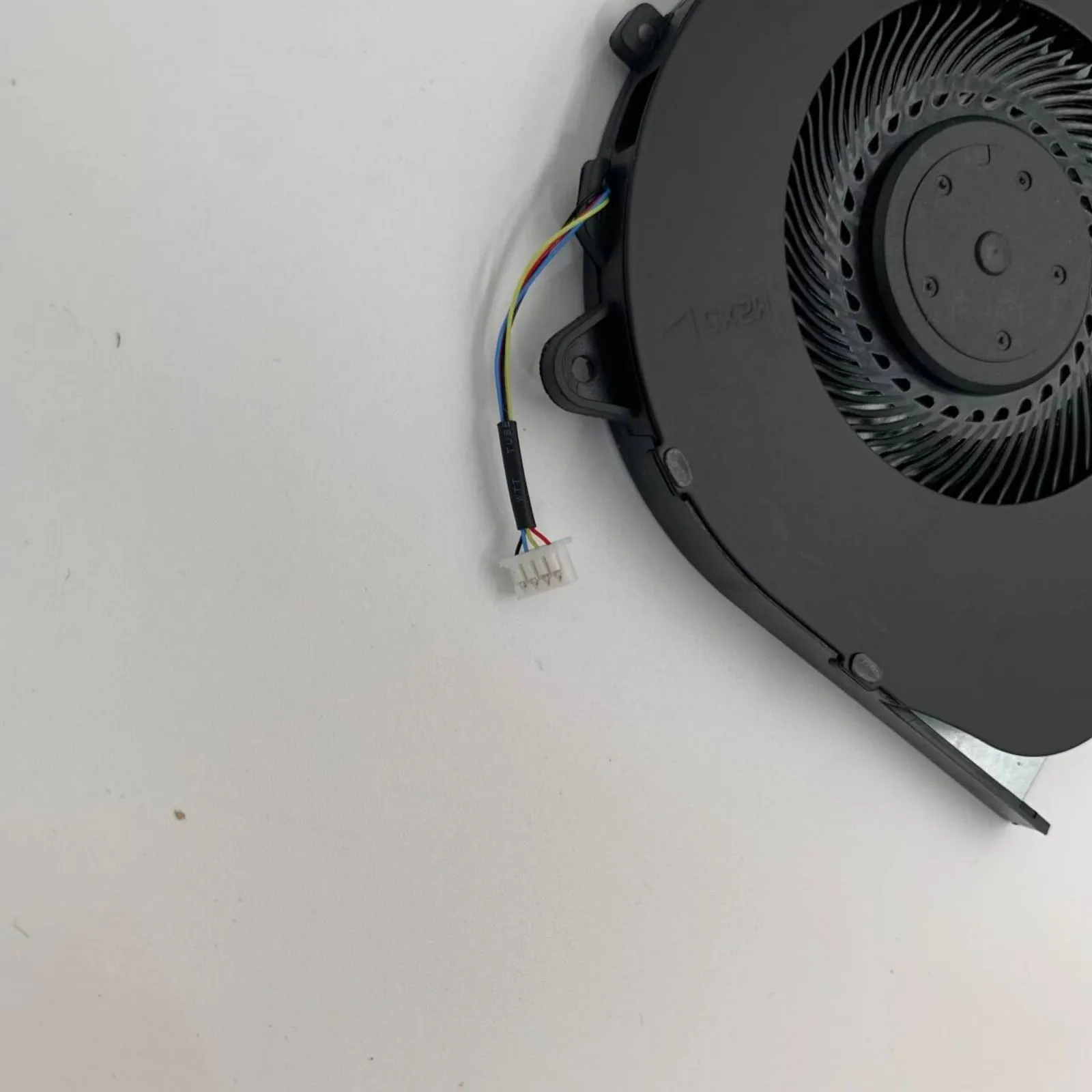 

Laptop GPU Cooling Fan for Legion 5 15IMH05H Legion Y7000 R7000 2021 Y550 Y530 Y530-15ICH