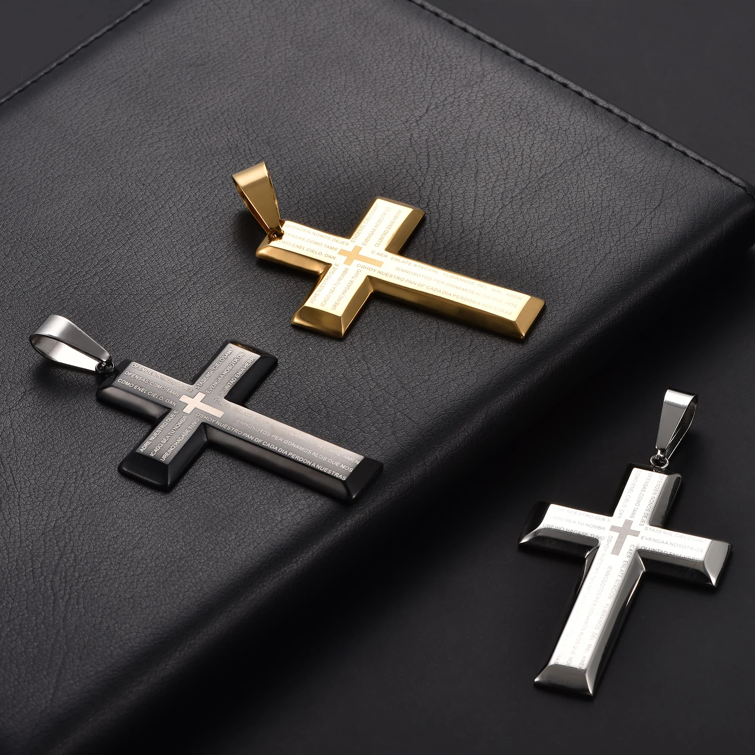 Wasserdichter Kreuzanhänger, christlicher Gebetsanhänger, trendiger Gothic-Party-Schmuck für Männer, Edelstahl-Bibel-Amulett-Halsketten – Detail 5