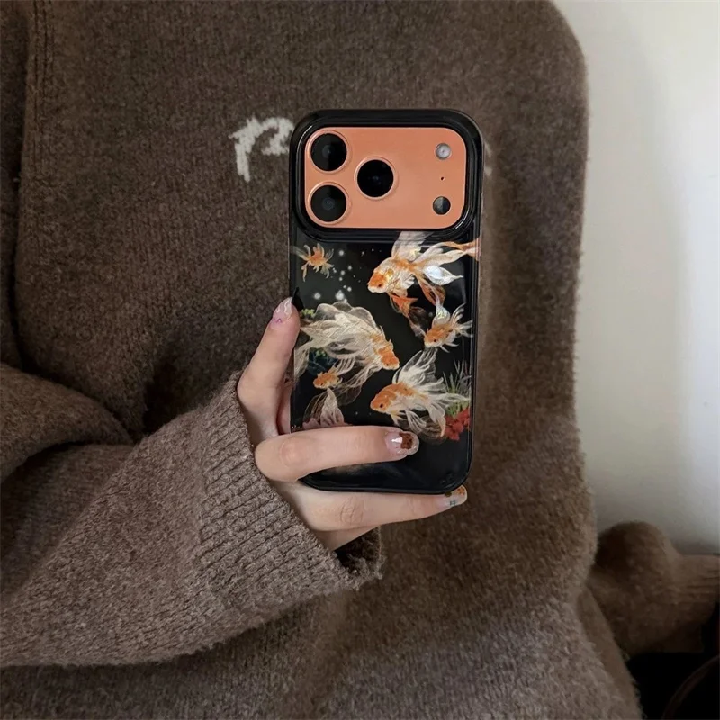 Whirlpool Padrão IND Capa de telefone Lucky Koi com fundo preto para iPhone 11 12 13 14 15 16 17 Pro Max