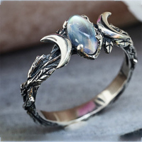 New Retro Ethnic Style Moonstone Ring for Woman Bohemian Retro Crescent Ring Simple Female Engagement Jewelry Wedding Wholesale