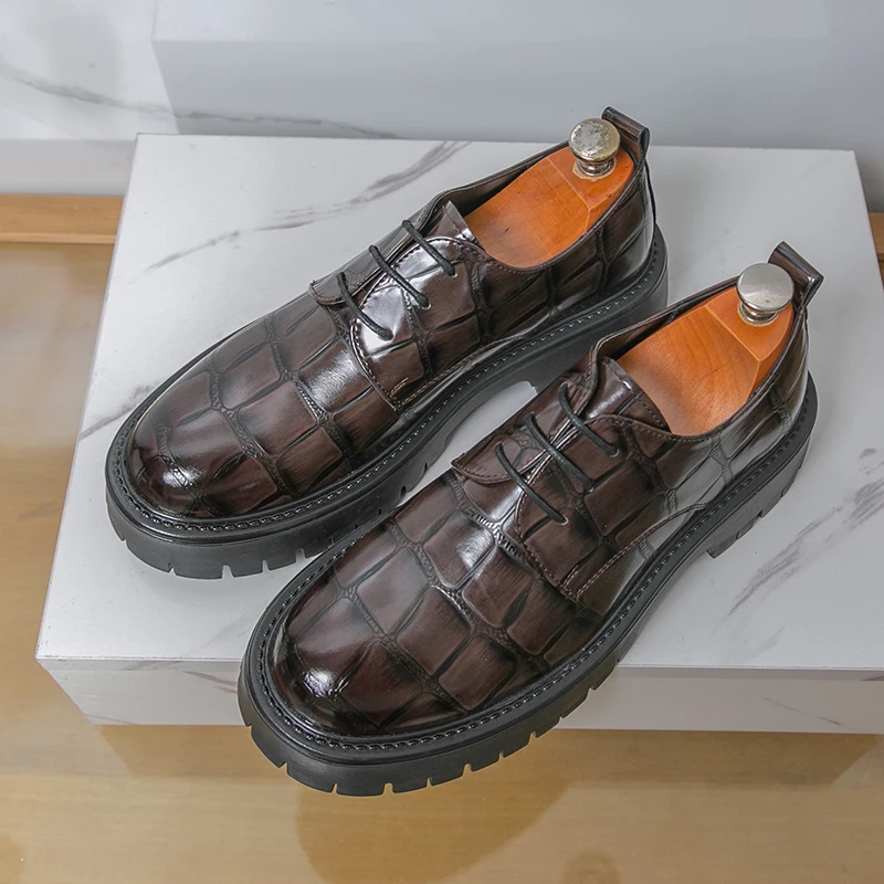

Деловые кожаные туфли на шнуровке, повседневные туфли на толстой подошве, коричневые, черные модельные вечерние свадебные туфли, лоферы-лодочки для мужчин, модные мокасины