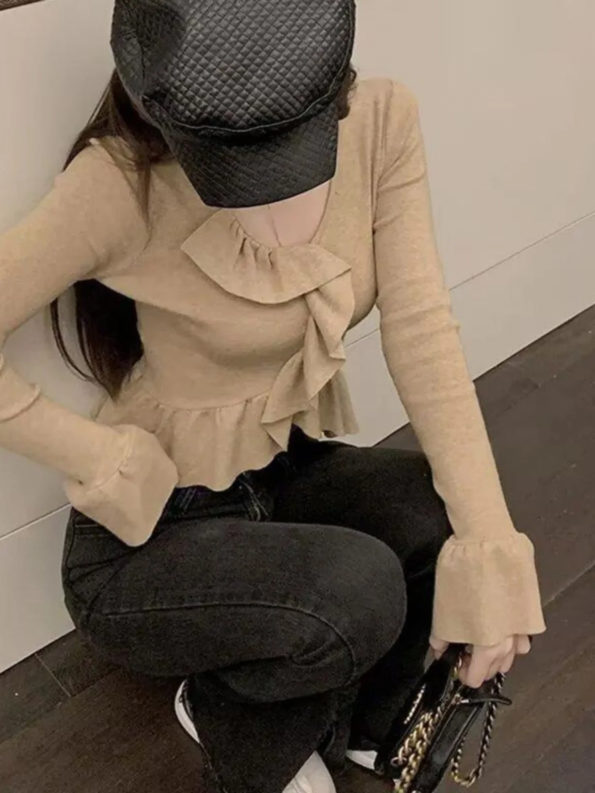 

Women's Slim Fit Knitted Sweater with Bell Sves And Lace Hem Design Sensation Small ence Autumn Winter Large Size