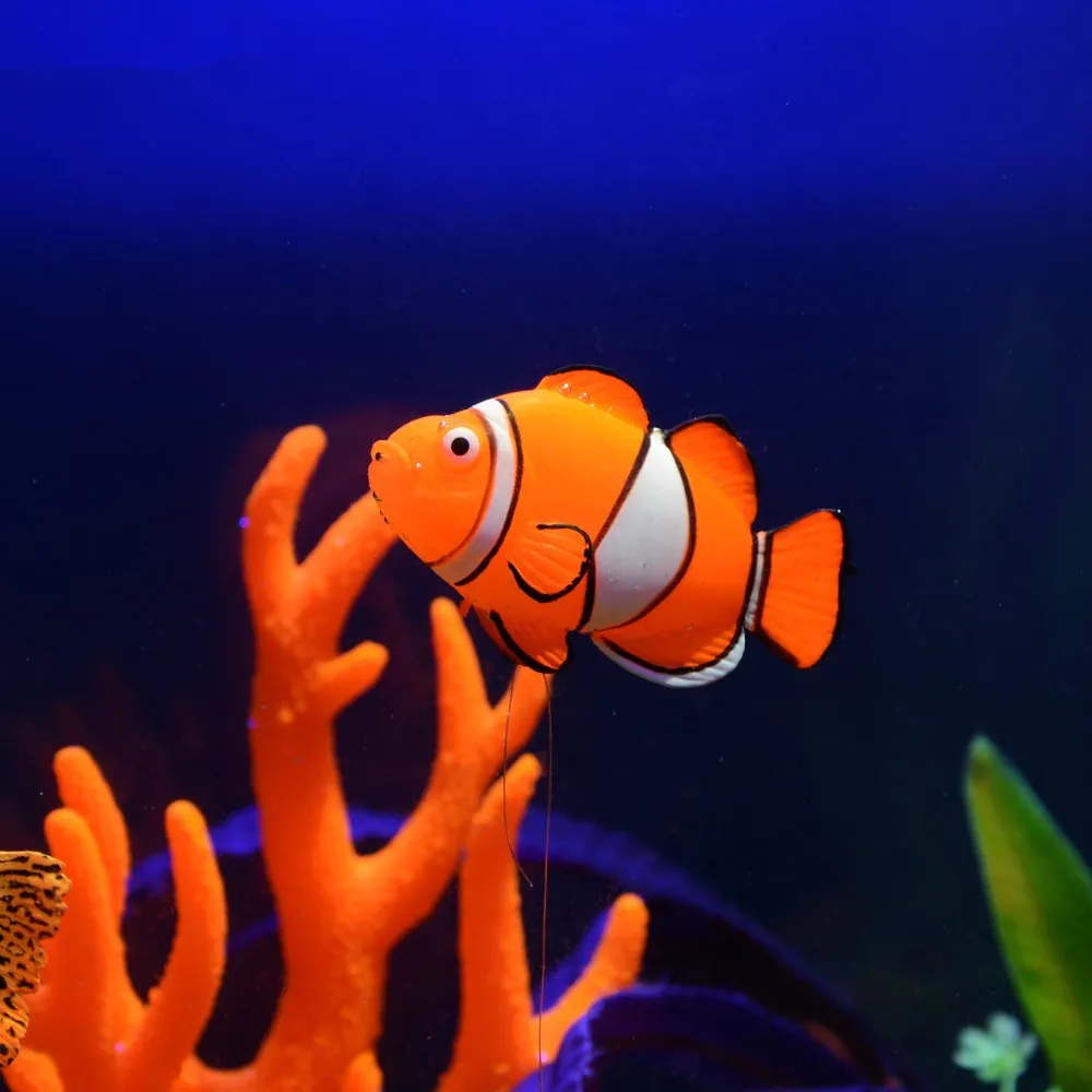 Glow in the Dark Luminous Silicone Fish Aquarium Decoration Clown Fish Tank Ocean Landscaping Ornament