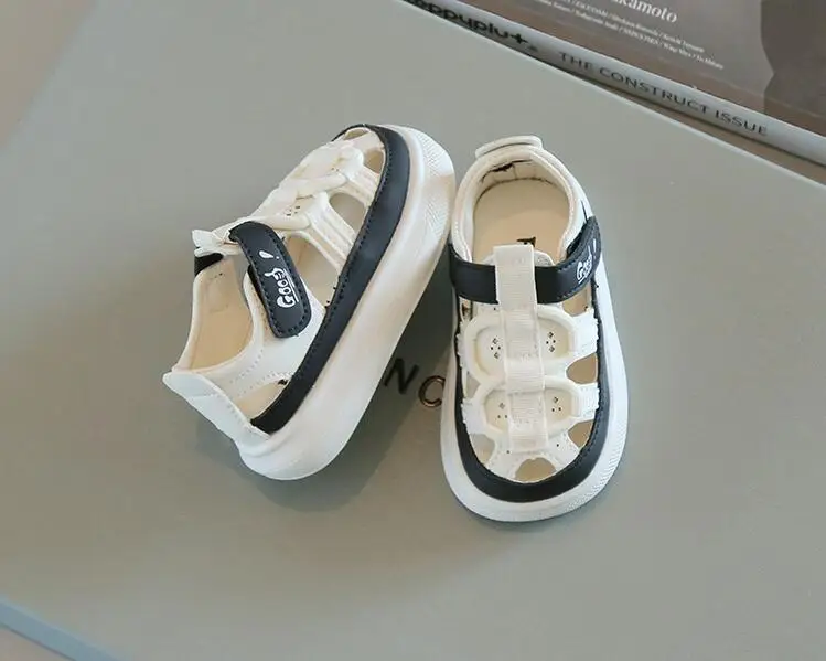 Summer New Children's Fashion Sandals Boys' Hollow Board Shoes 1-6 Year Old Girls' Casual Beach Shoes Black Khaki Green 22-31