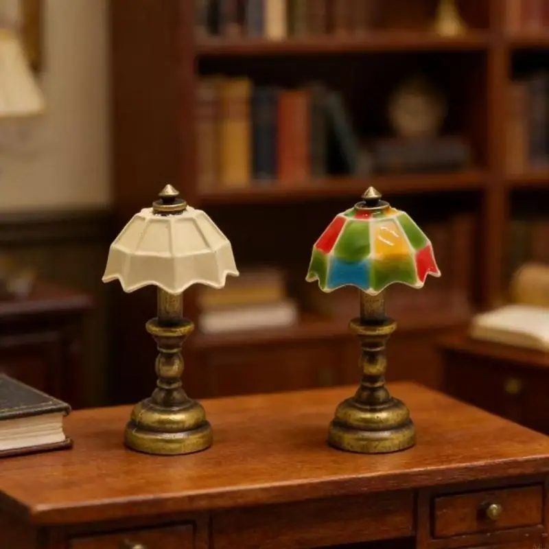 

Victorian Styles Minaiture Table Lamp Model Figurine For 1/12 Doll House Decoration Craft Model Project Scene Setting A2UB