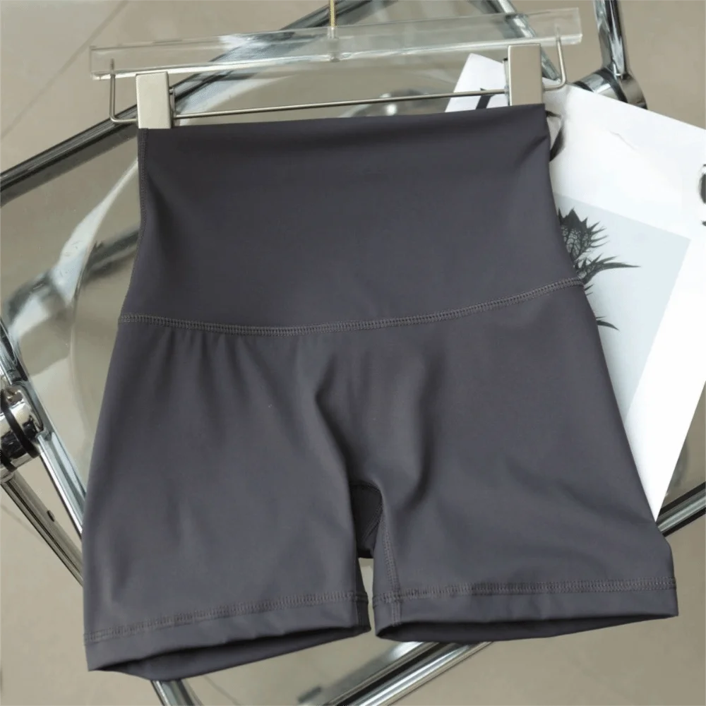 High Elastic Nylon Sports Shorts Quick-Dry Stretch Compression Fit Running Shorts 3-Inch Length Butt-Lifting Design