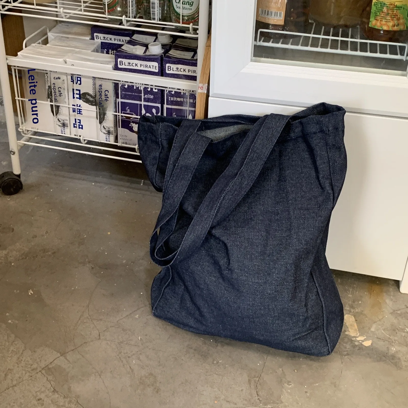 bolsa-de-lona-versatil-azul-profundo-para-outono-inverno-bolsa-artistica-de-ombro-Unico-para-deslocamento-e-escola-estilo-c