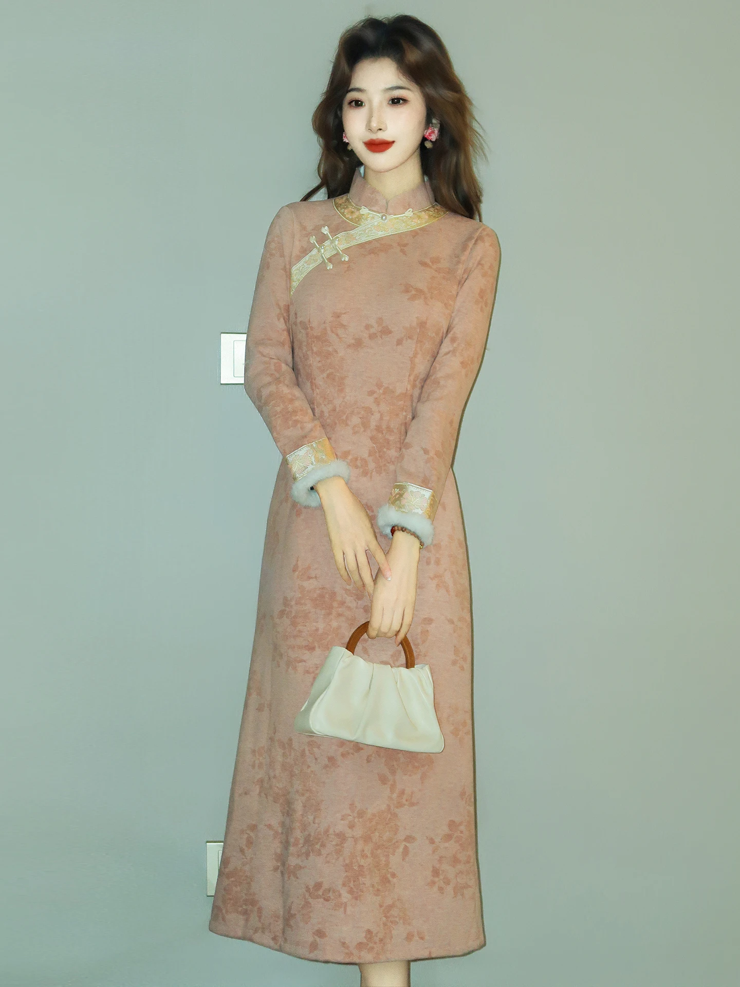 

Ele Pink Winter Workwear Women's New 2026 High-End Aosphere Quali Dr Vintage Sle Long Skirt Long Sve